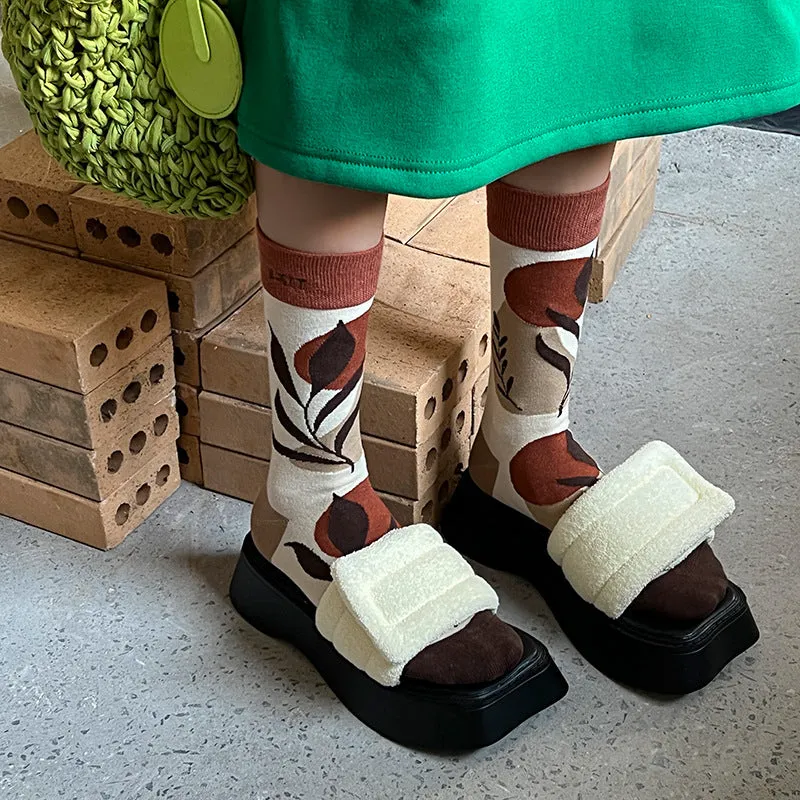 Personality Type Embroidery Cotton Socks