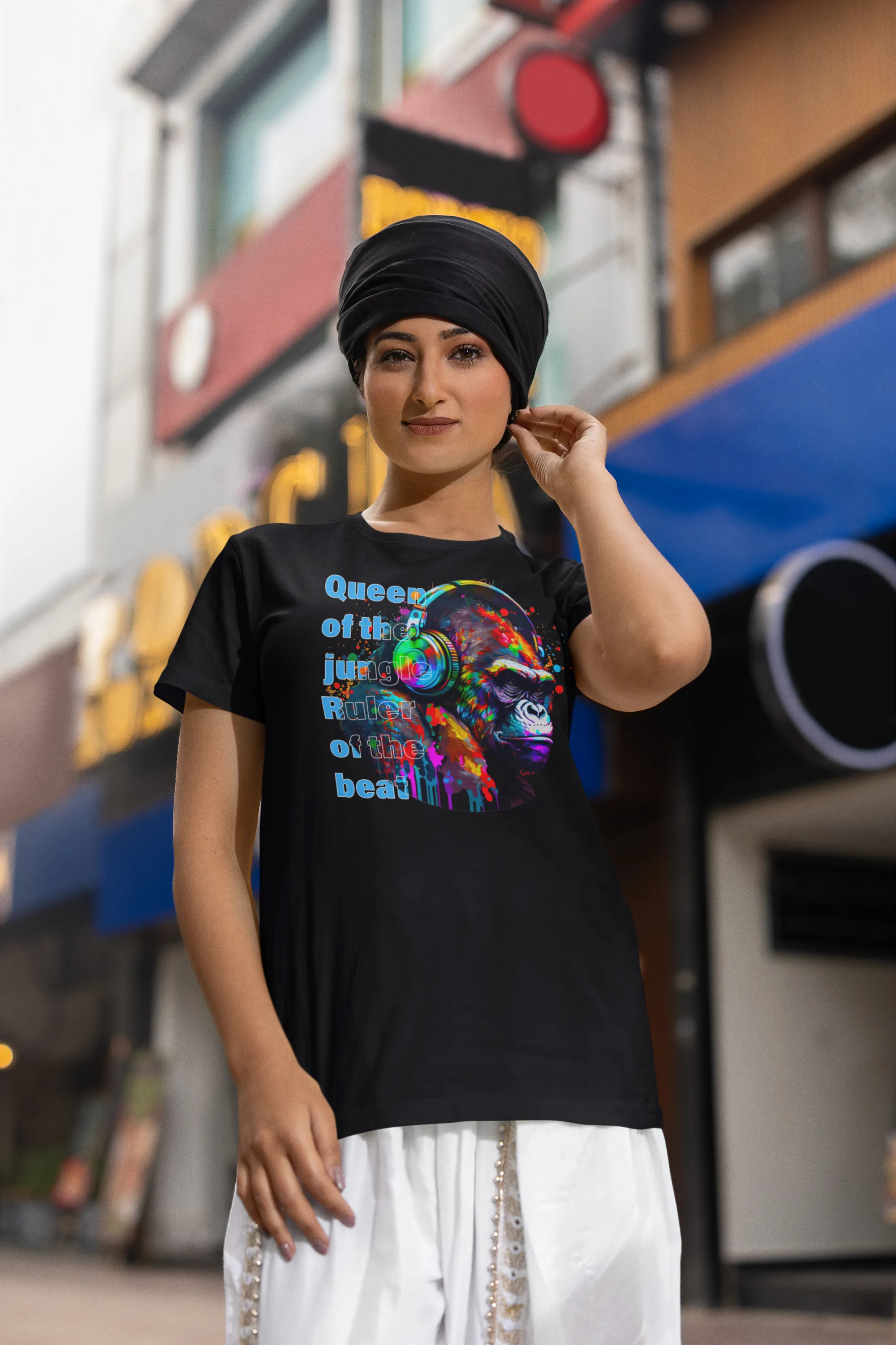 Queen of the jungle Ruler of the beat Women's T-Shirt