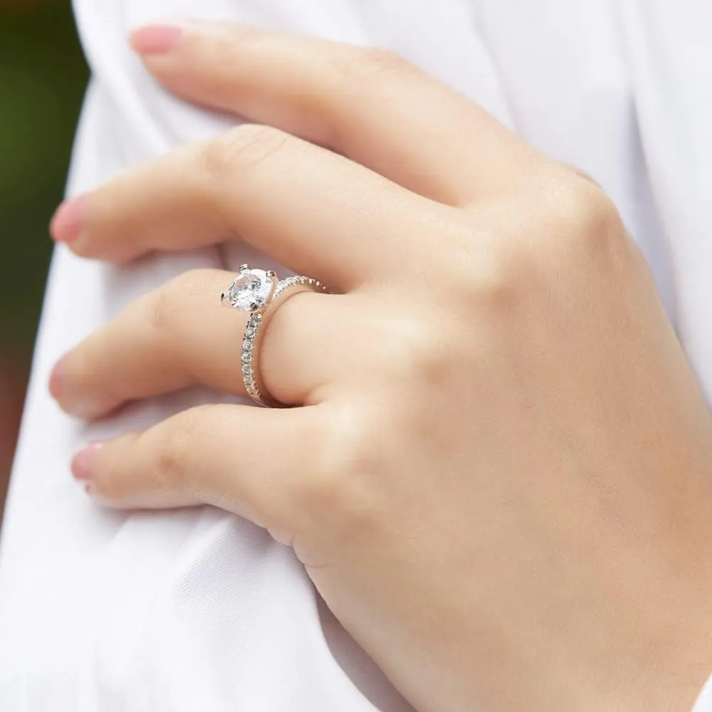 Roe Dolph Cubic Zirconia Engagement Rings for Women Non Tarnish Silver Plated Fake Engagement Ring Halo Travel Wedding Bands Ring Set for Couples Promise Rings Wedding Jewelry for Brides Wedding